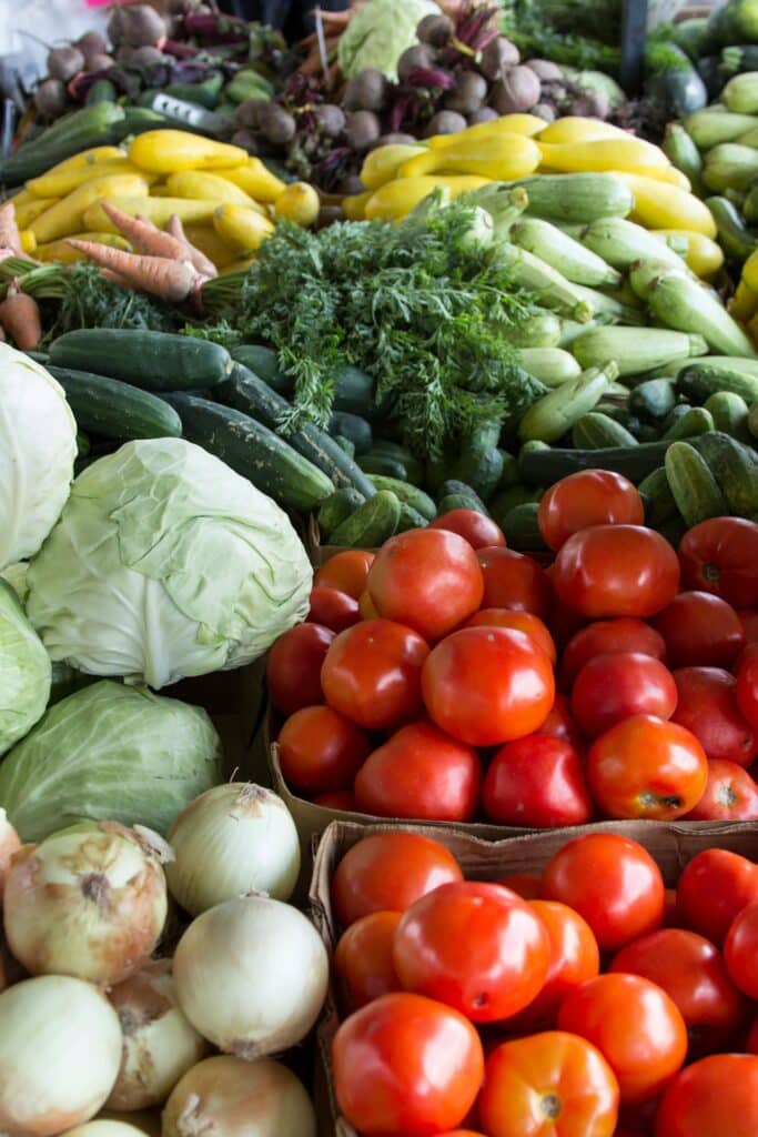 frutta e verdura di stagione per ogni mese